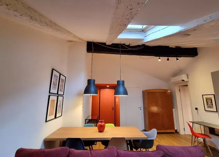 Roma 30 - Poema * Triëst