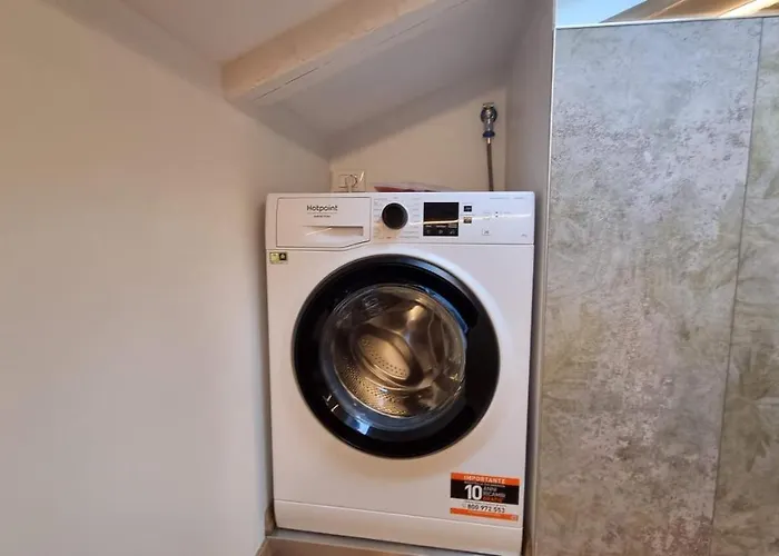 Roma 30 - Poema Lejlighed *