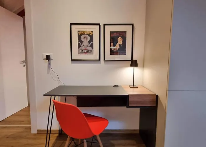 Roma 30 - Poema Lejlighed Trieste